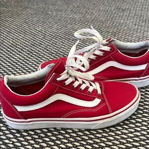 Vans Women (7.5) Men (size 6